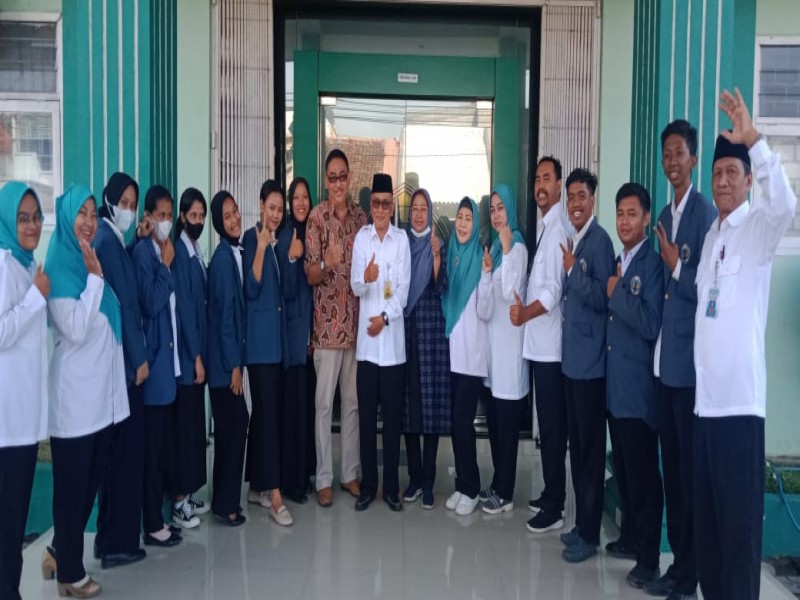 Penutupan Mahasiswa PPL di SMA Dr. SOETOMO Surabaya